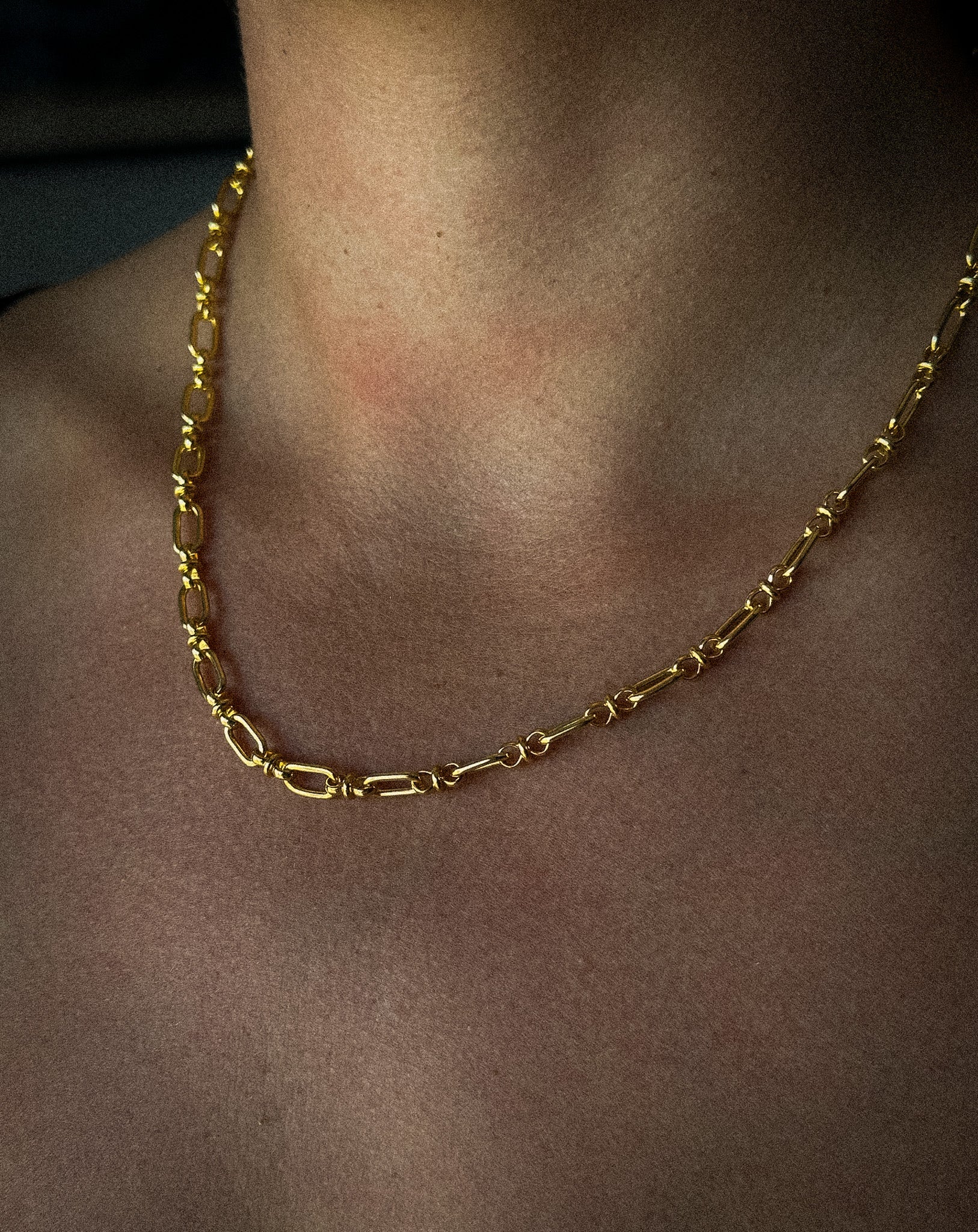 Daisy Gold Chain Necklace